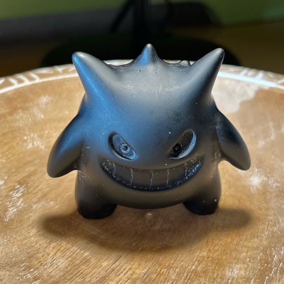 Natural Black Obsidian Quartz Crystal Carved Pokémon Gengar Figurine - Picture 2 of 13
